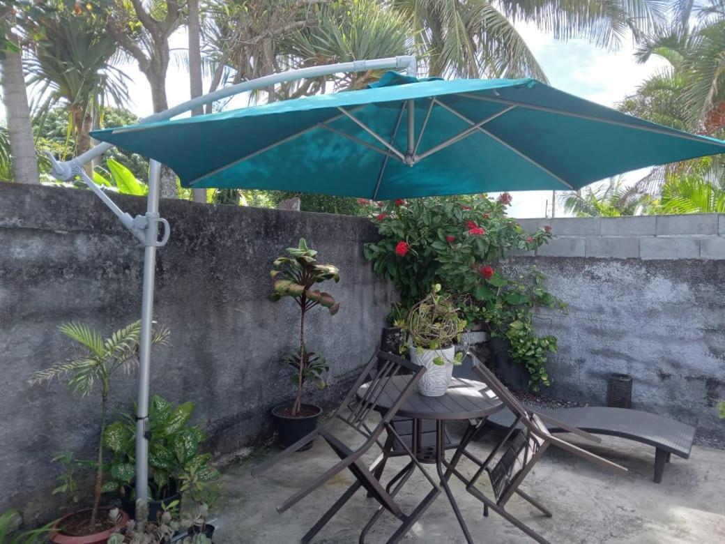 Apartamento Le Calme Saint-Joseph Exterior foto